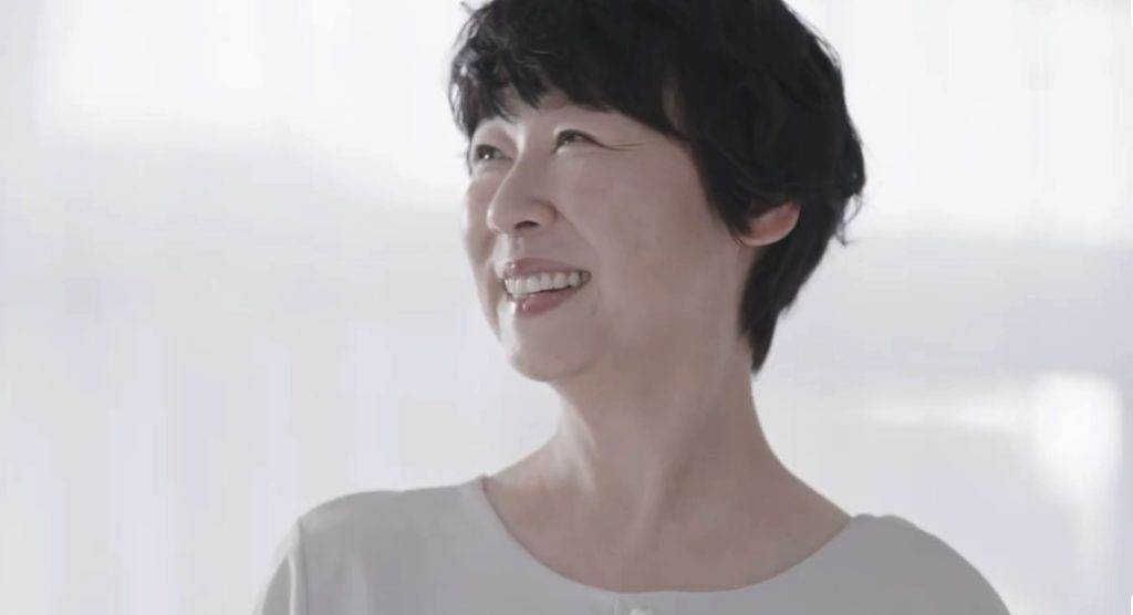 もりくぼまゆみ　科研ファルマ コロニールメディエッセンス リンクル＆ホワイト