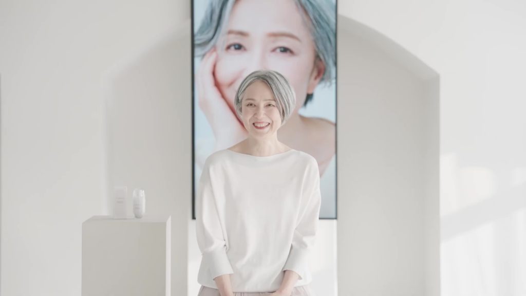 青木沙織里　科研ファルマ コロニールメディエッセンス リンクル＆ホワイト