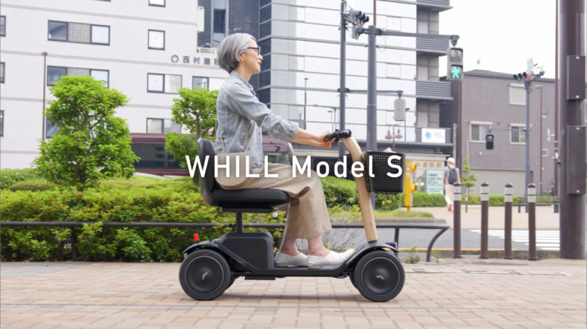 【青木沙織里】WHILL Model S 動画出演!